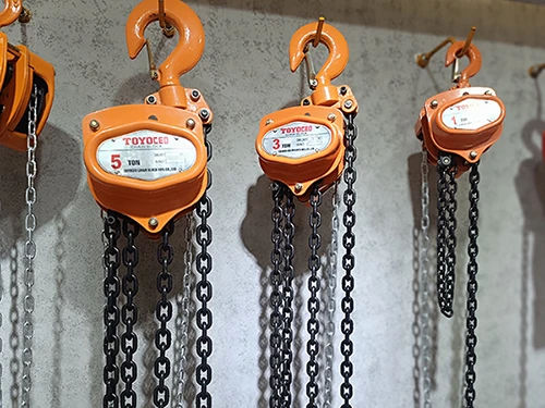 How to use Durable chain block for warehouse lifting applications?